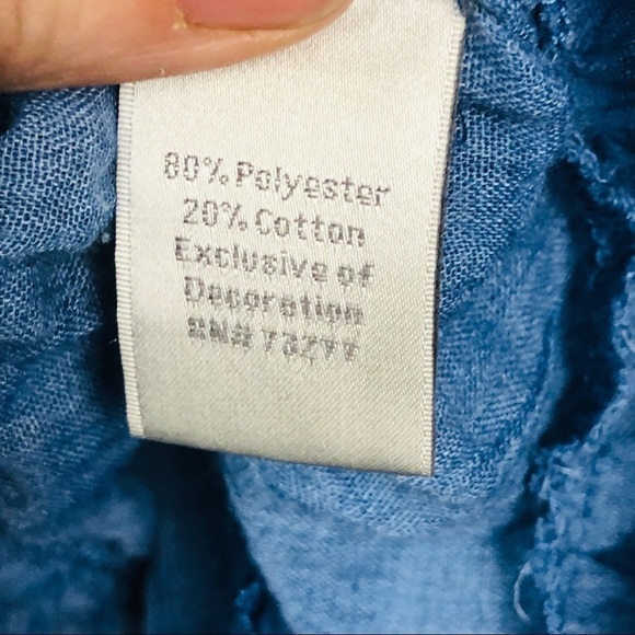 Lauren Conrad sleeveless blue chambray‎ top - Picture 14 of 14